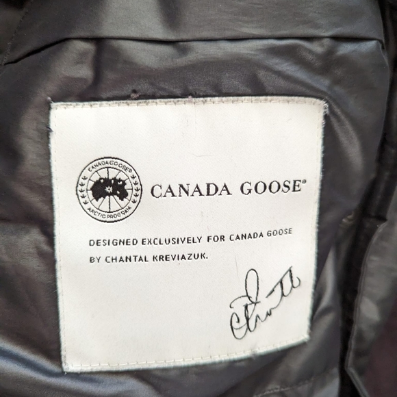 Canada Goose Womens Park Size Large - Picture 3 of 8